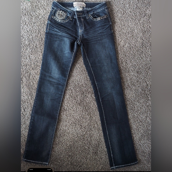 Women's dark wash jeans bundle - Picture 8 of 11